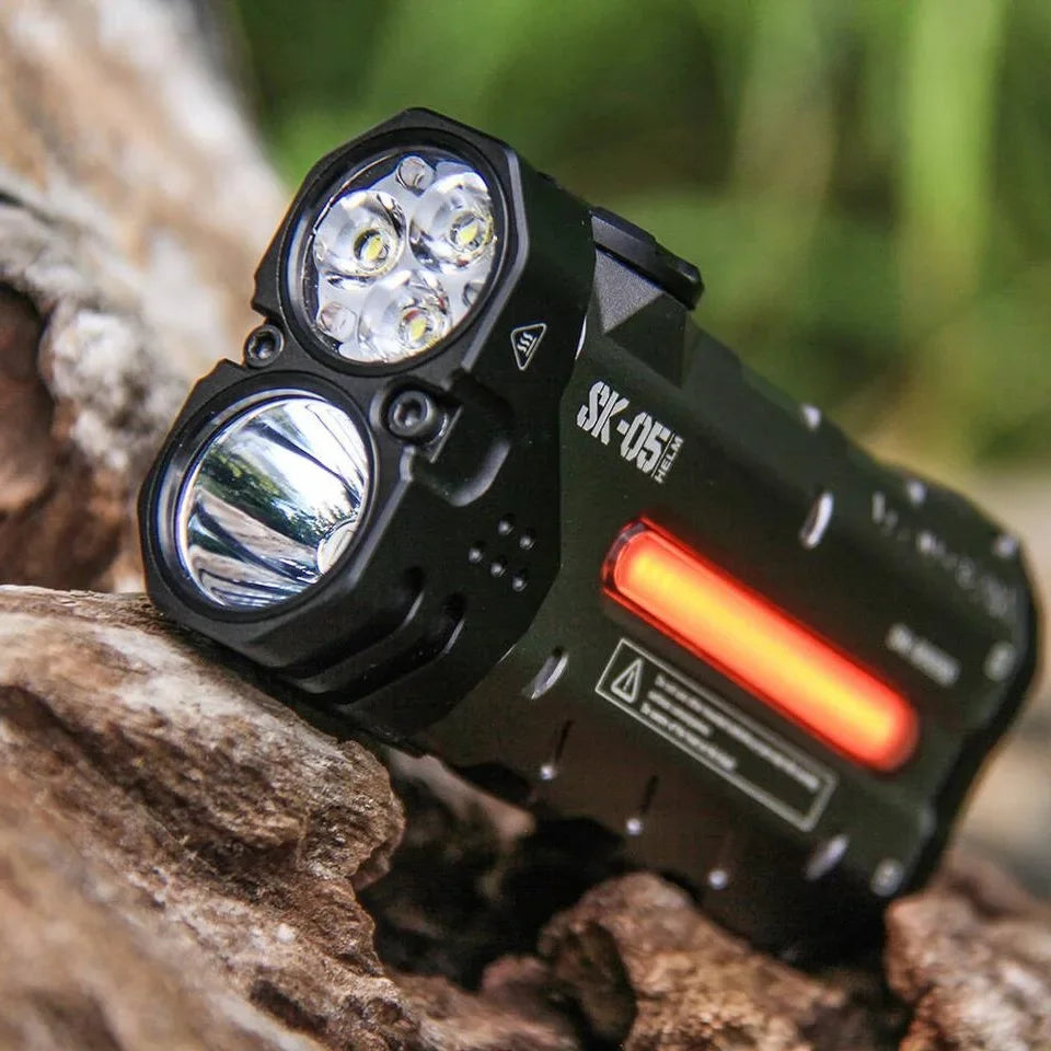 LOOP SK05 Versatile Magnetic Torch for Adventure Seekers