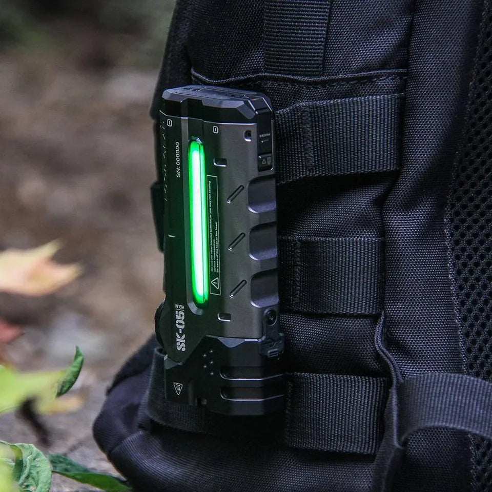 LOOP SK05 Versatile Magnetic Torch for Adventure Seekers