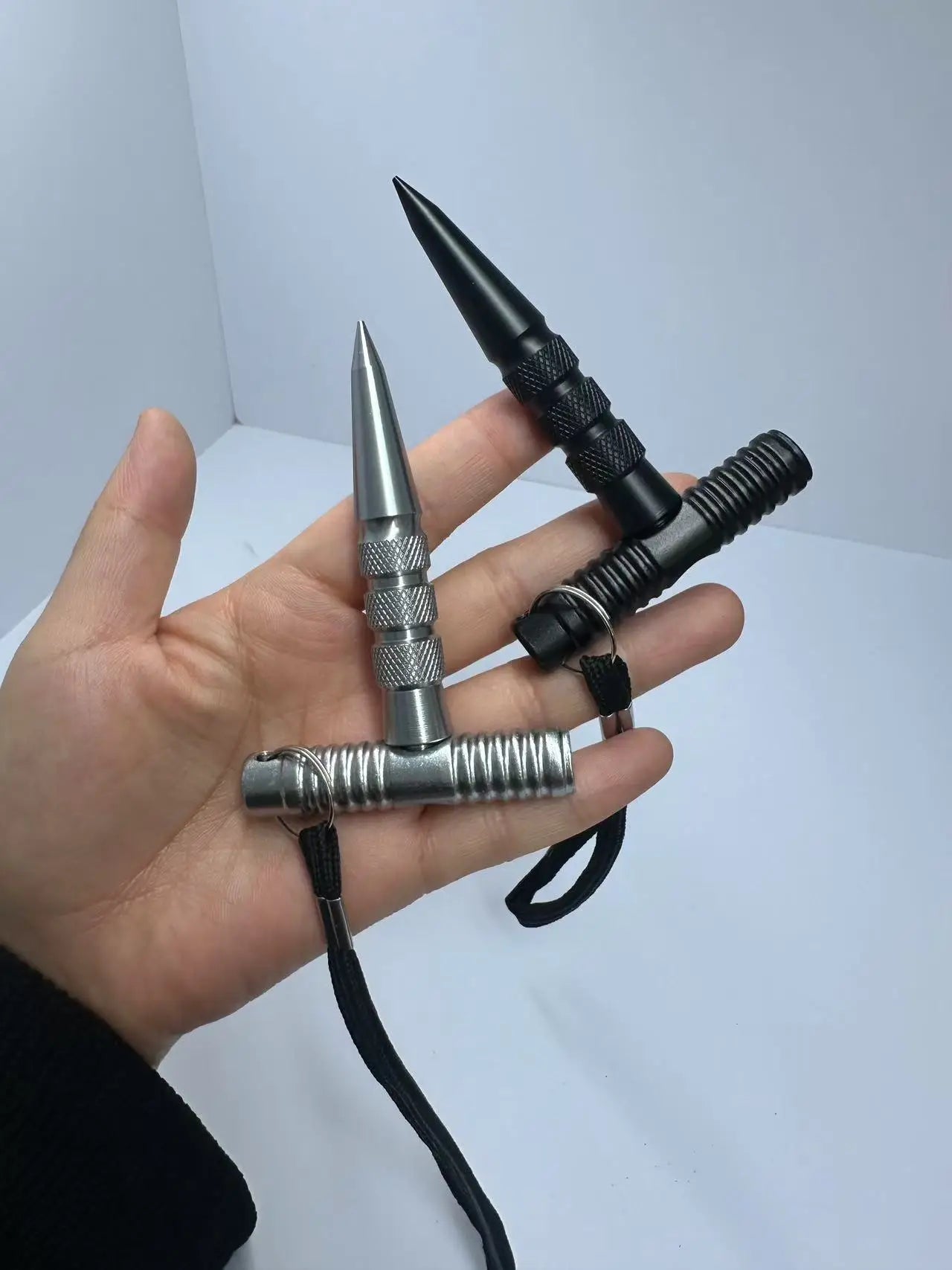 Outdoor  Survival Pen Window Glass Breaker Tactical Pen